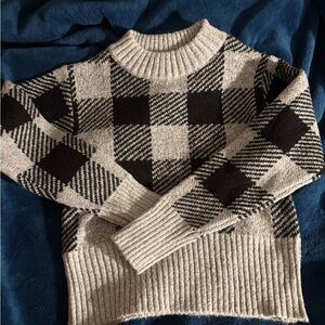 Elegant Black and Cream Plaid Sweater